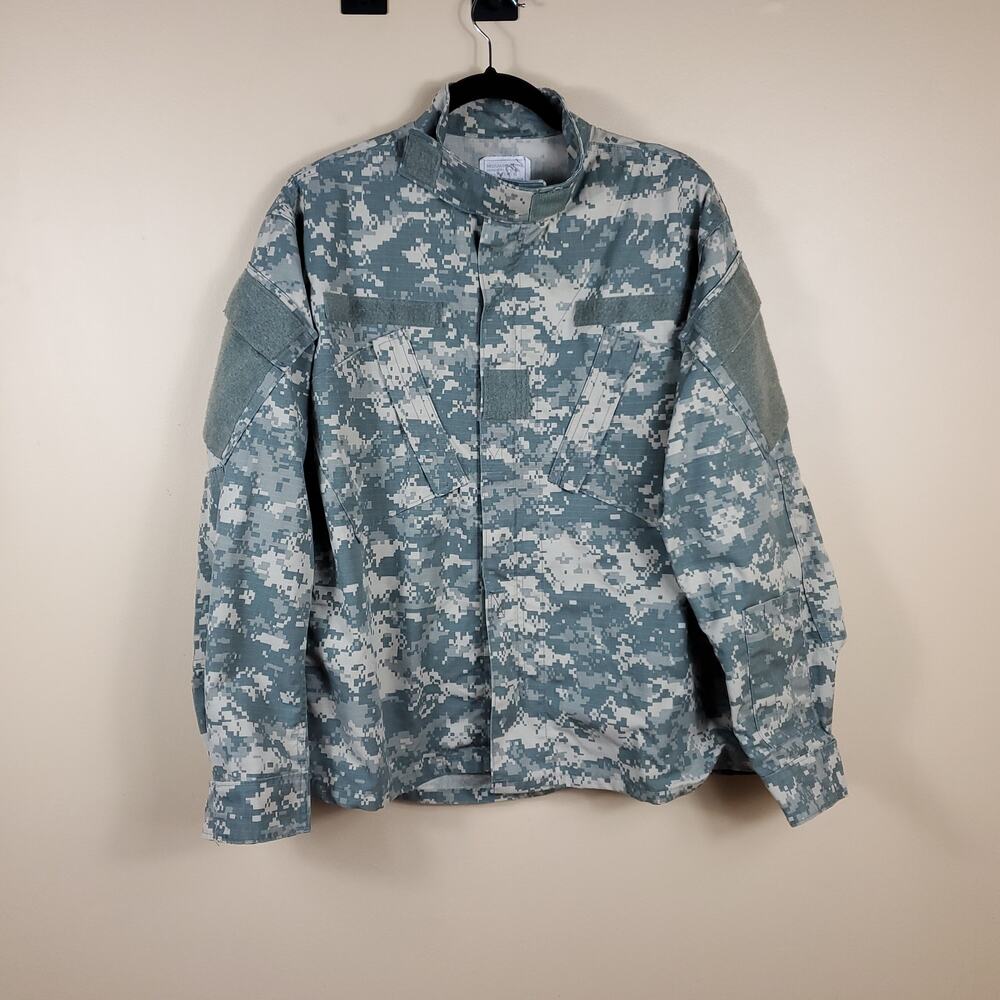 Army Combat Coat in Green Digital Camo Size M Short